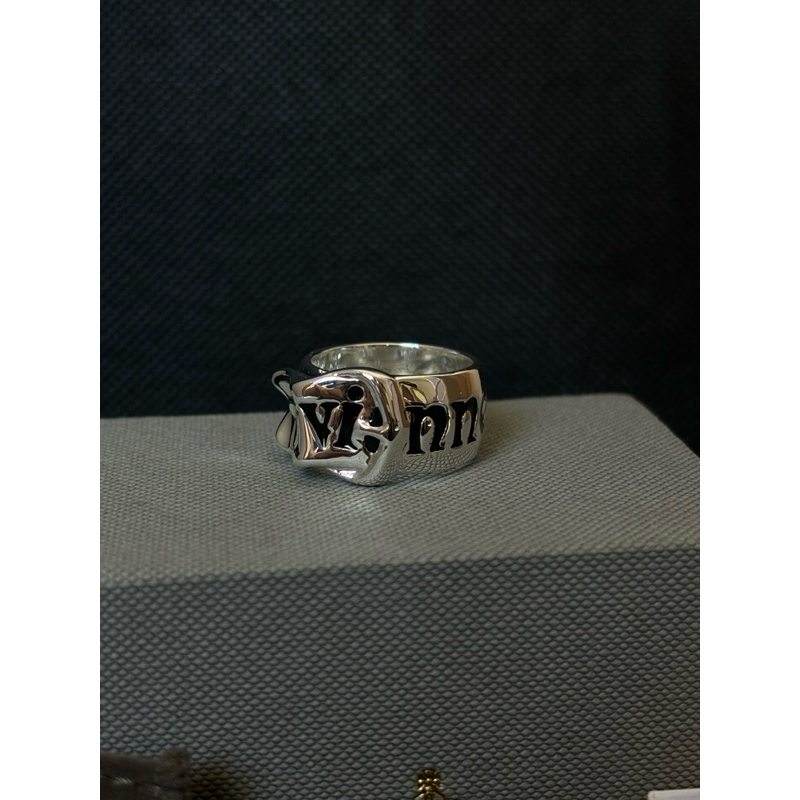 Vivienne Westwood Belt Ring in Argento size M