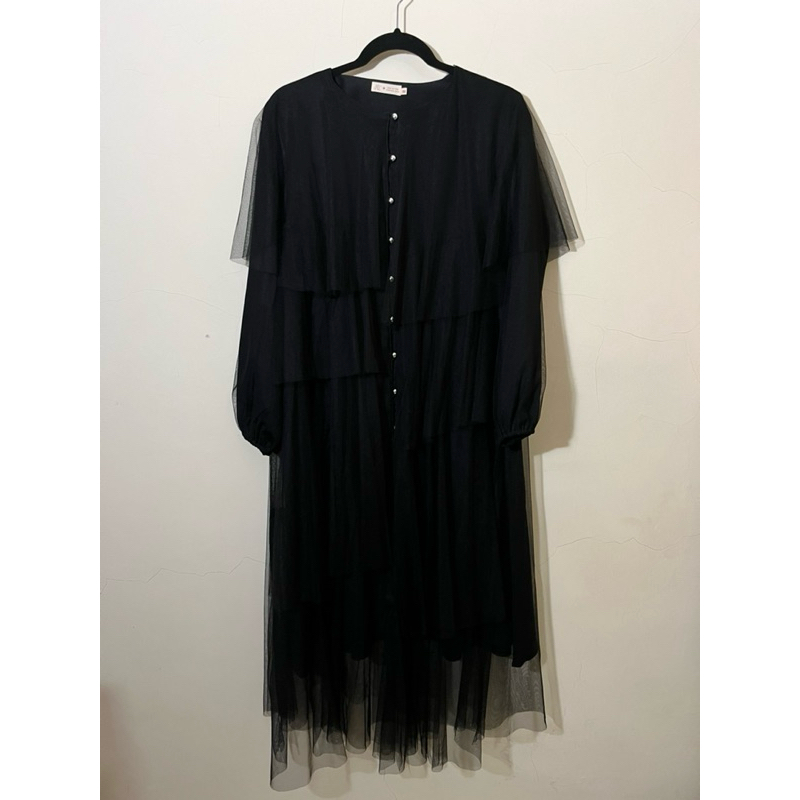 Preloved hijabchic hawa tunic black size M