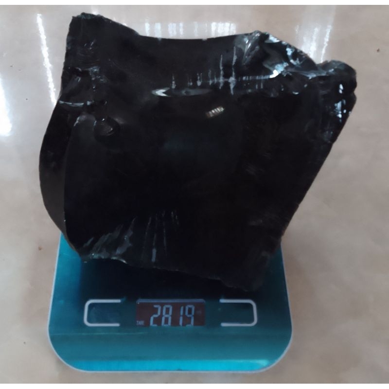 Batu Obsidian Bahan Hitam 6