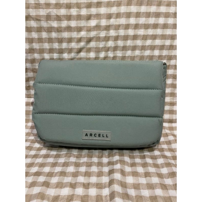 ARCELL PUFFY BAG SAGE GREEN POOFY