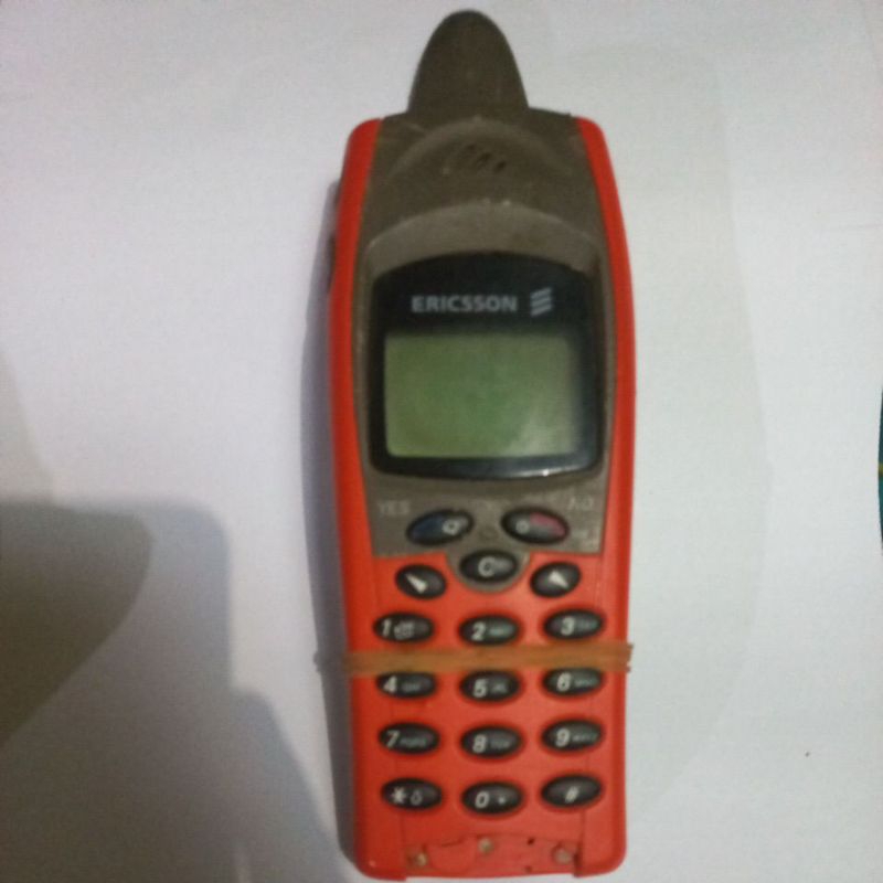Ericsson R130 aka Hiu Rare