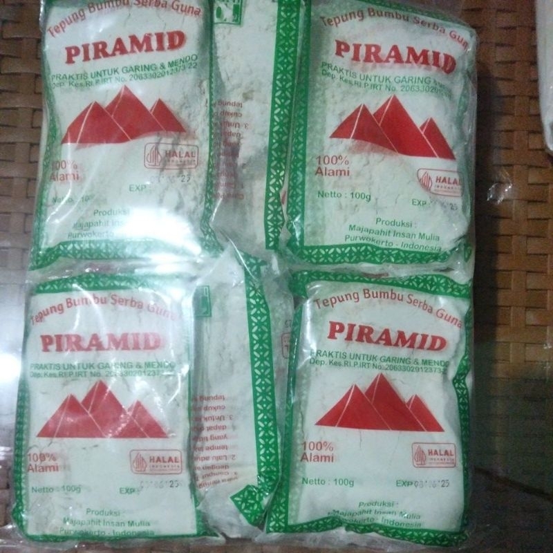 

tepung mendoan piramid 1 pak isi 10 bks