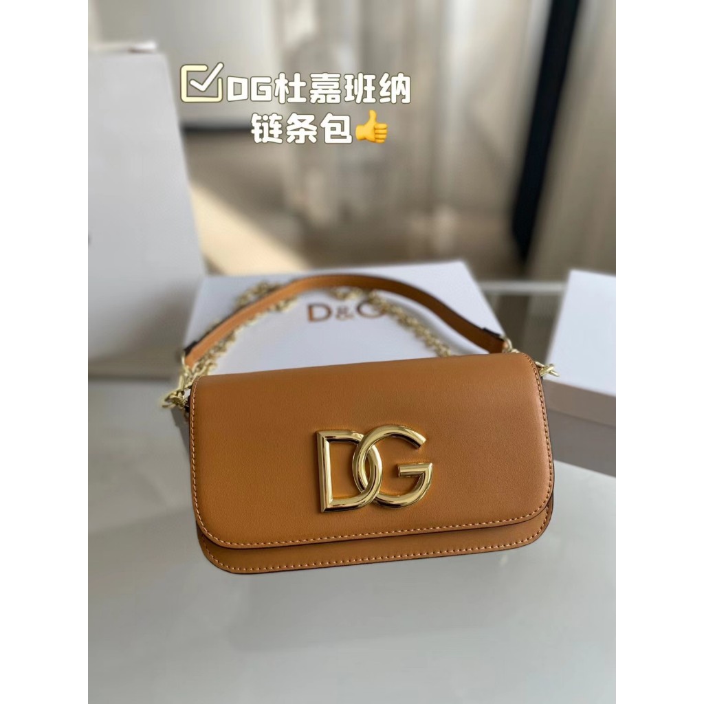 Dolce & Gabbana chain bag