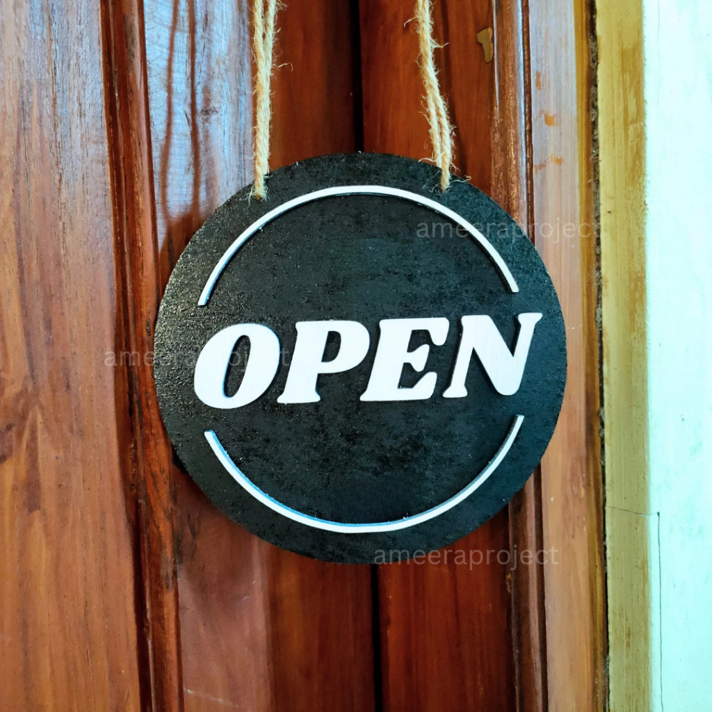 

SIGNAGE OPEN CLOSE KAYU MDF PLYWOOD TIMBUL ESTETIK BOLAK BALIK 2 SISI