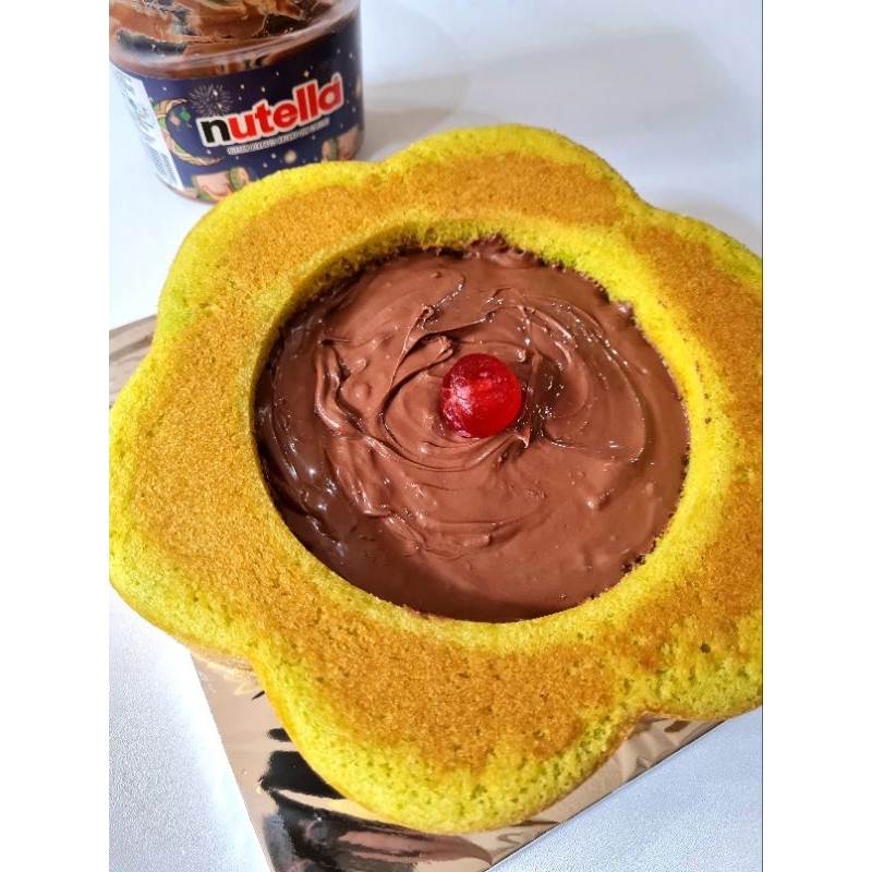 

Cake Pandan Wisman Nutella | Bolu Pandan Premium Wisman Bunga isi Nutella