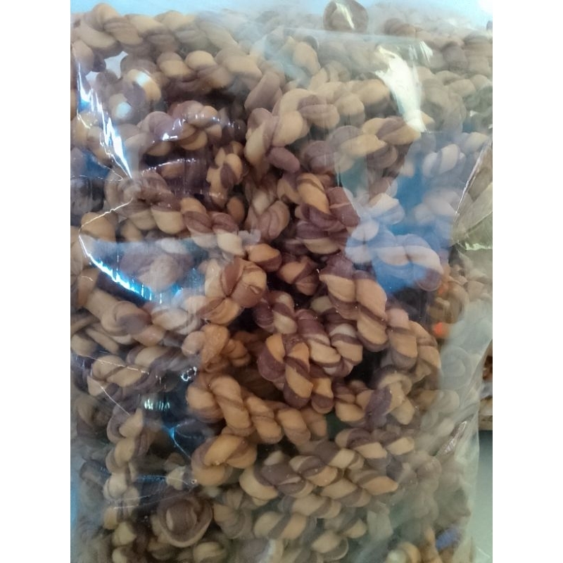 

pink KUE TAMBANG UNTIR CEMILAN MANIS GURIH KEMASAN 1KG