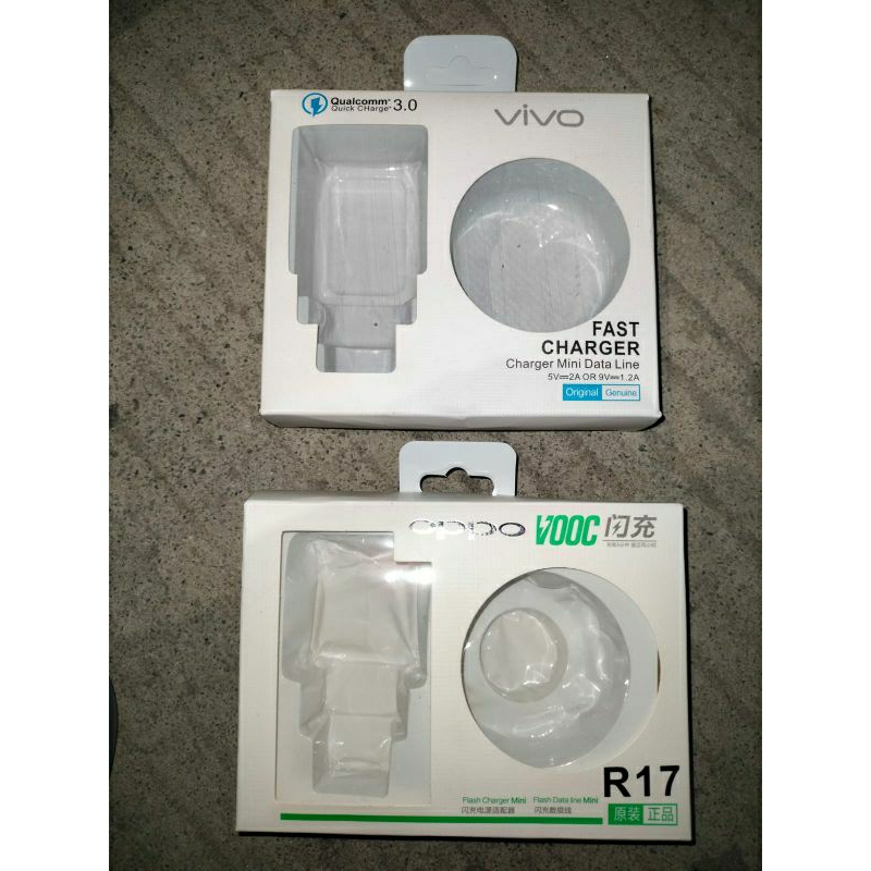 Packing dus box Charger Oppo Vivo R17