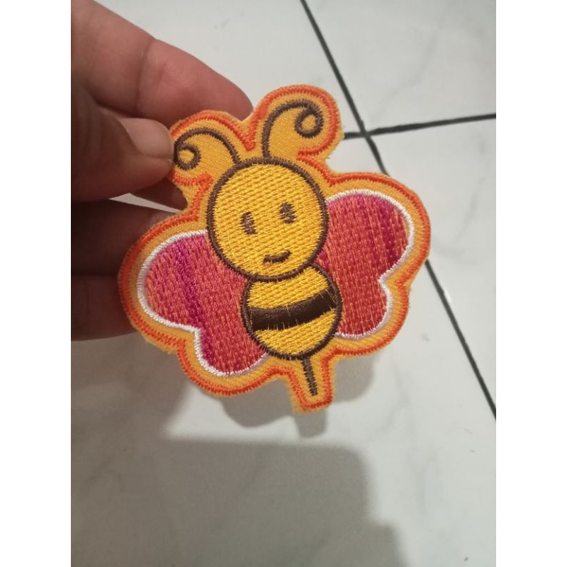patch bordir lebah lucu akaesoris tempelan baju