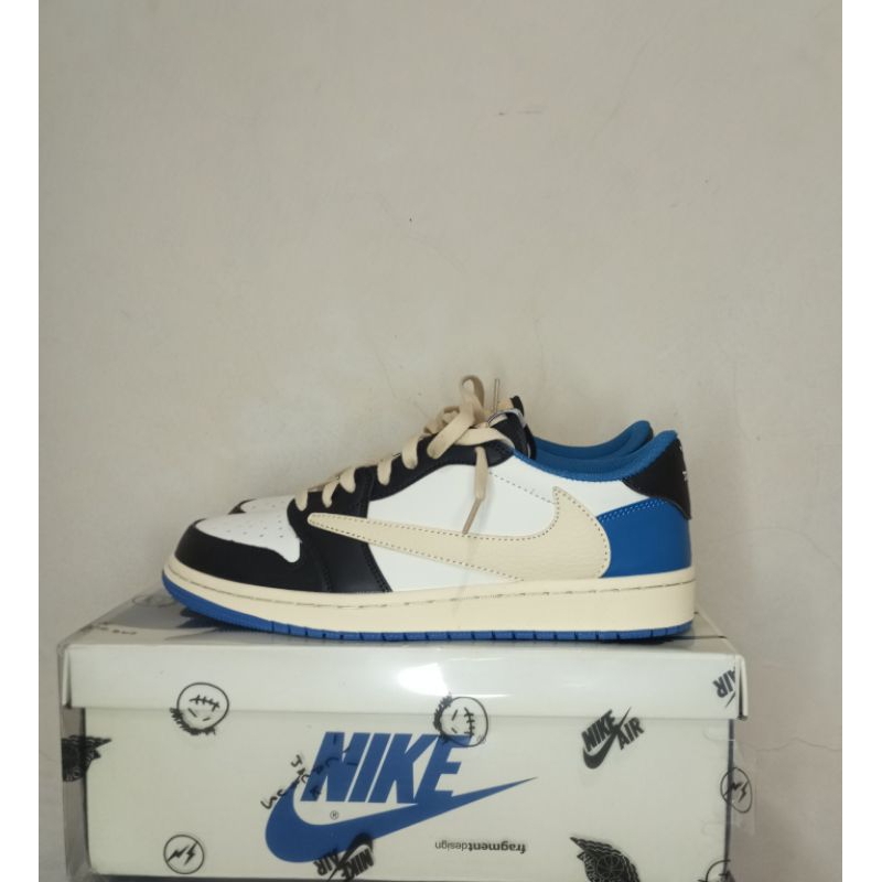 Sepatu Basket Nike Air Jordan Low