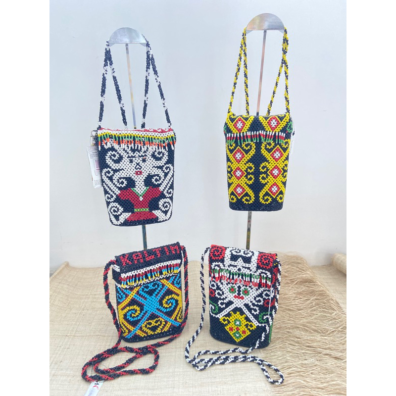 Manika Kaltim - Sling Bag / Tas Selempang Manik ABG Dayak Kalimantan