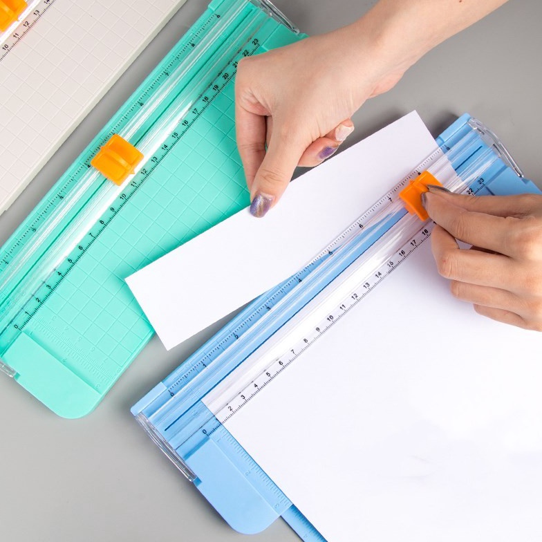 

Alat Potong Kertas A5 Paper Trimmer A5 Paper Cutter A5 Tipe KODE D2M5