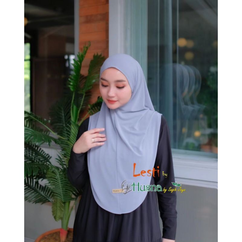 HIJAB INSTAN LESTY BY Husna sugih jaya