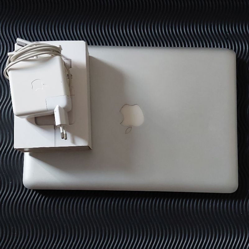MACBOOK PRO 2011 Late 13-inch (perlu di service)