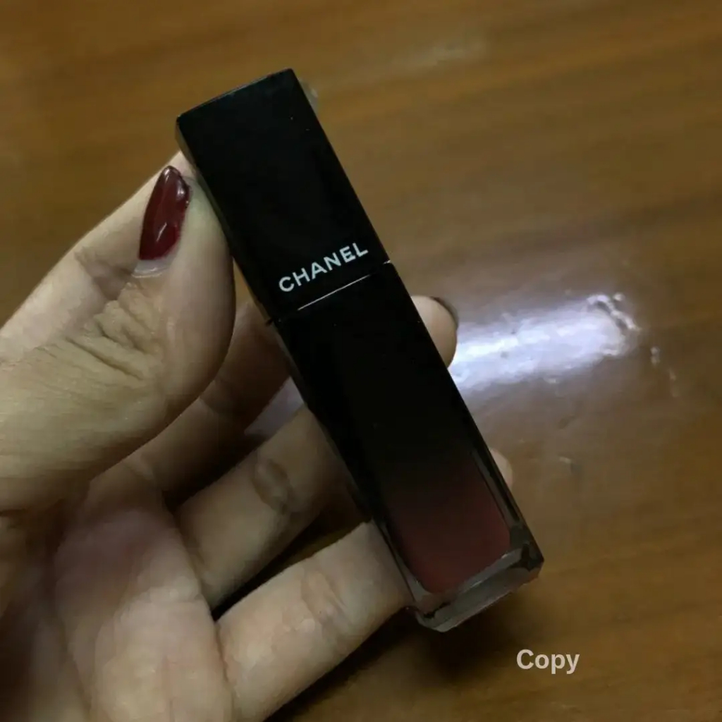 Chanel rouge allure laque lipstick