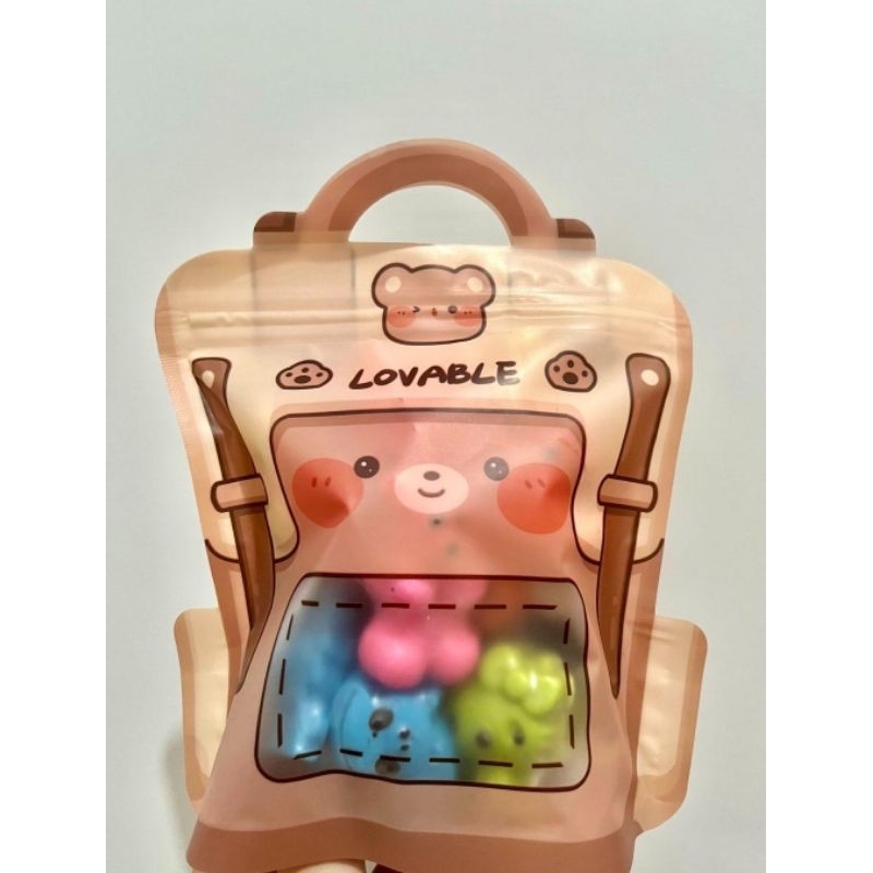 

Cemilan Cokelat Berkarakter Lucu (pouch) isi 20pcs