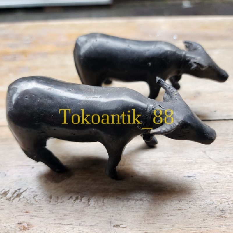 Patung Kerbau Kuningan Hitam / shio kerbau / Kerbau