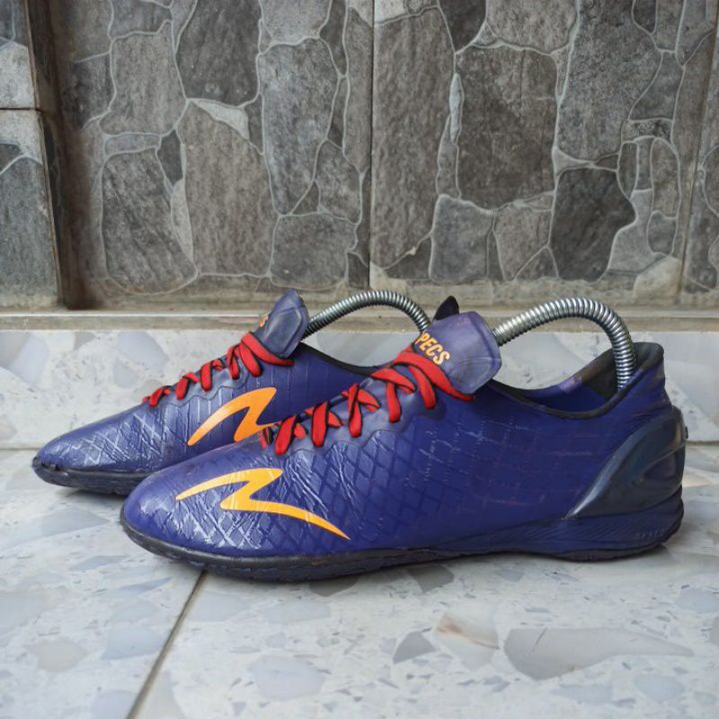 Sepatu FUTSAL SPECS ORIGINAL 100% Second