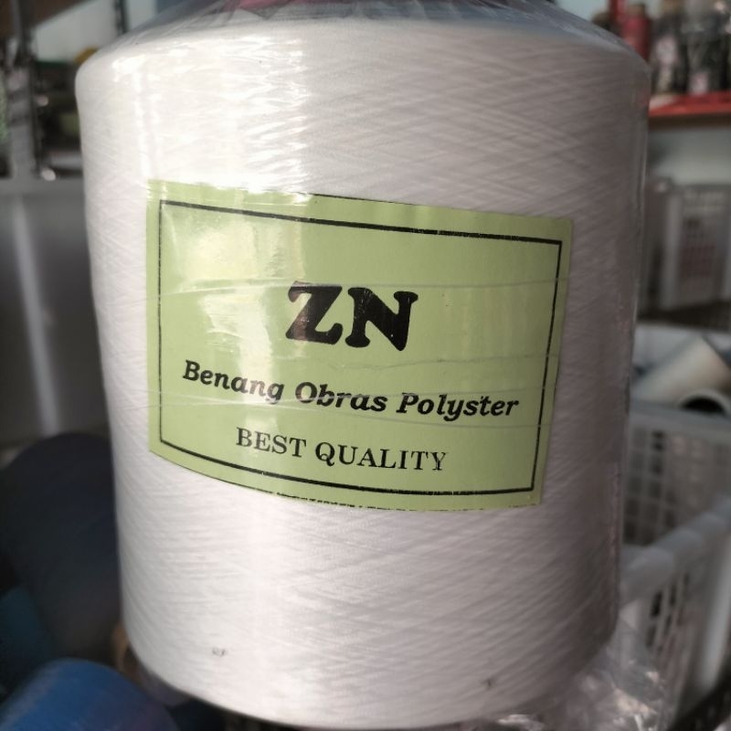 Benang obras Polyester warna putih gulungan besar sekali...