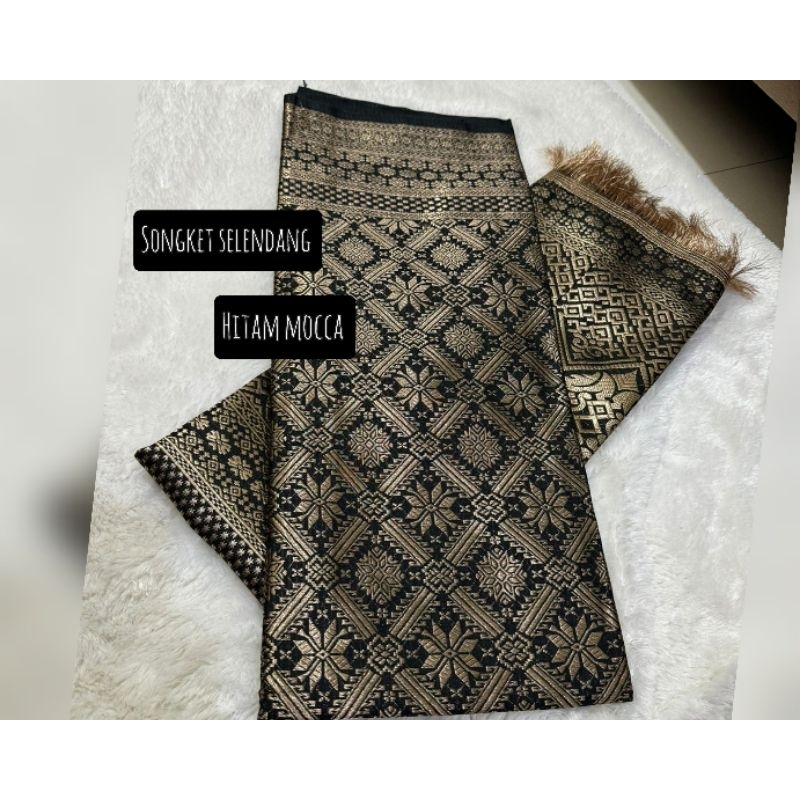 Songket Selendang / Set songket selendang. setelan songket. songket tenun / songket palembang. songk