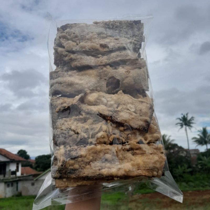

[camilan by delisasnack]Salegor dan pisang aroma berat 500gram