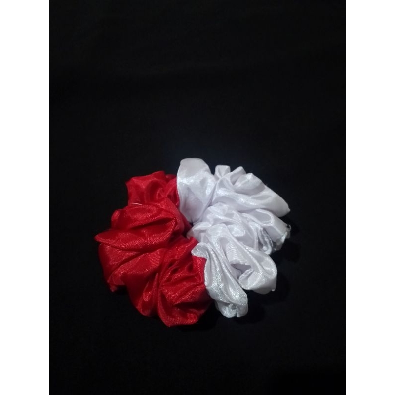 iket rambut scrunchie
