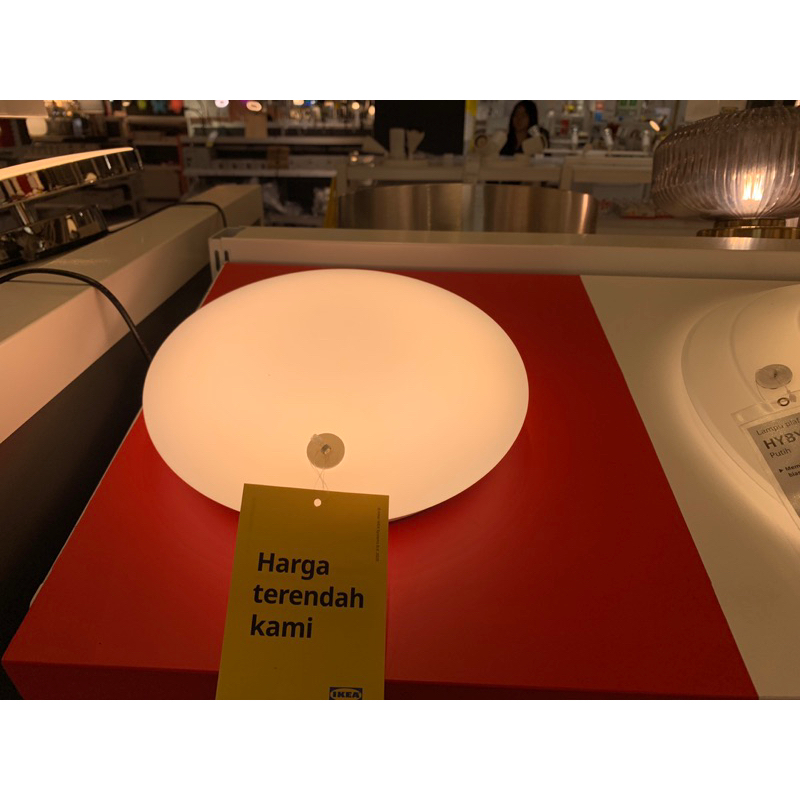 lampu plafon lampu sorot lampu toko