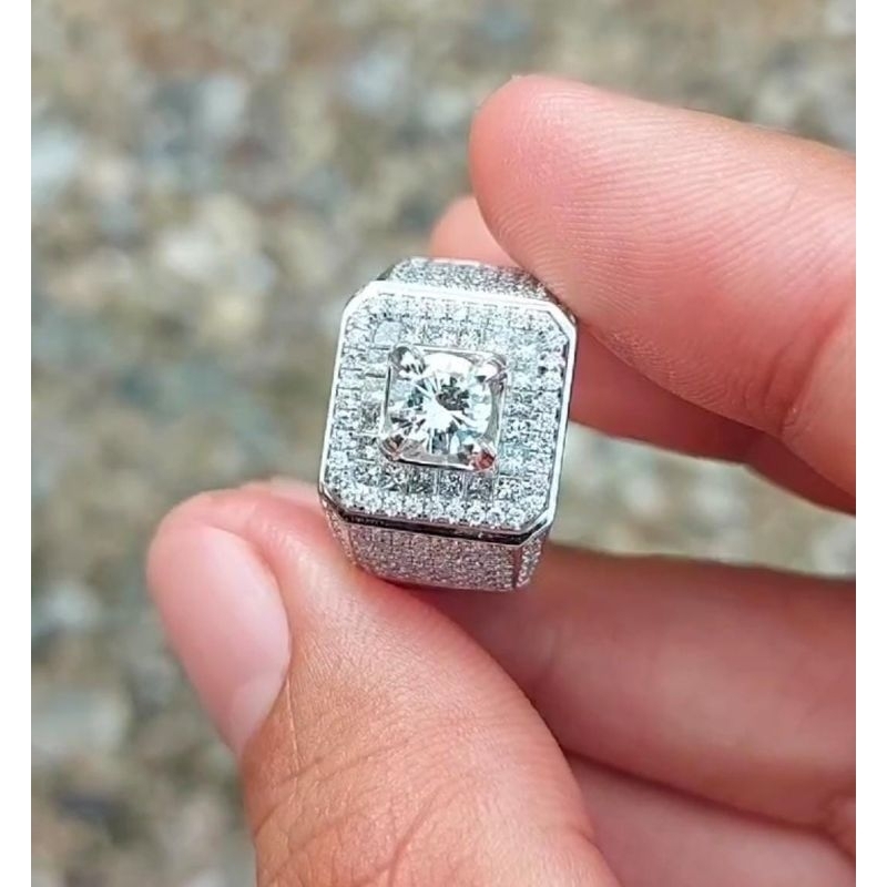 Cincin pria emas putih  ring emas putih full berlian super kualitas cincin laki mapan berkelas free 