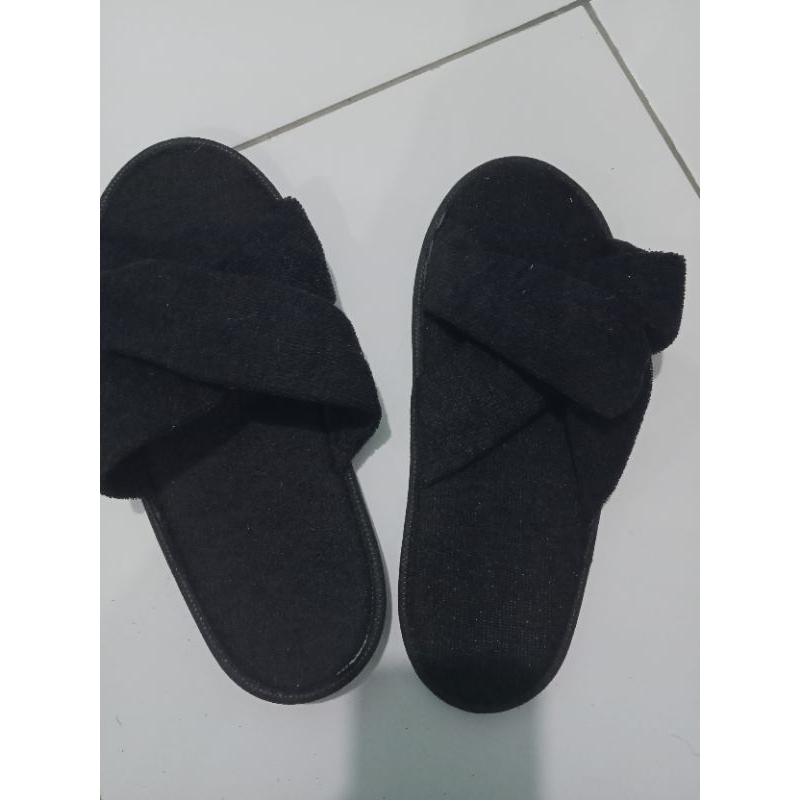 Sandal Lantai / Sandal Hotel Silang / Sandal Dalam Rumah