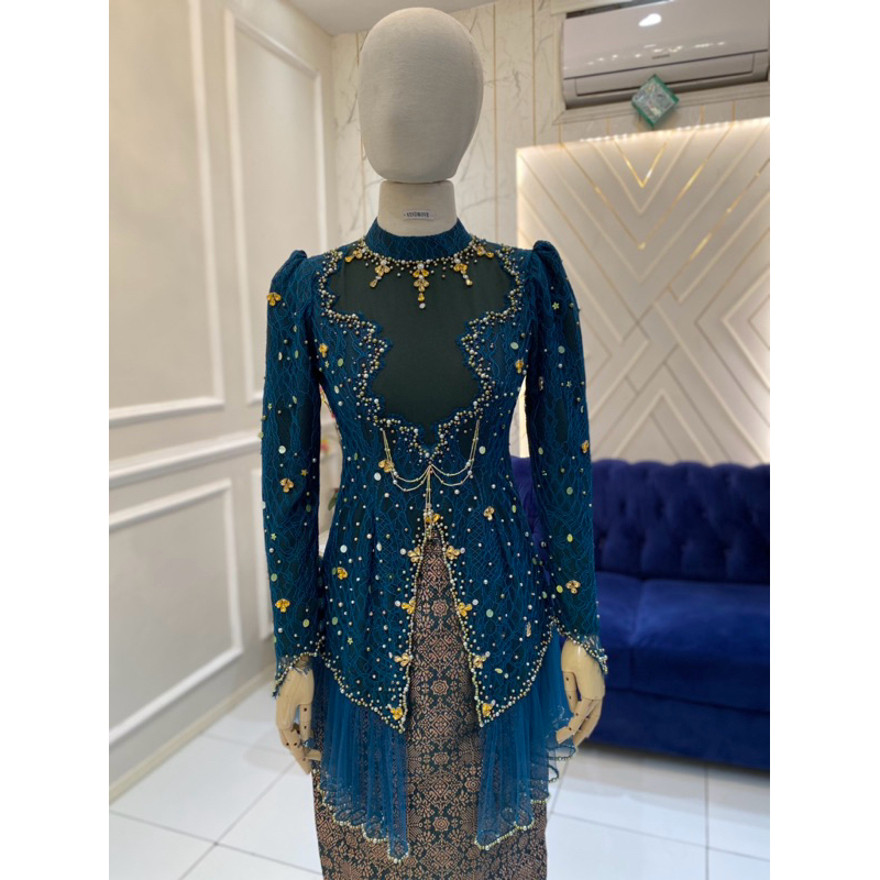 VINDROVE BUTIK KEBAYA