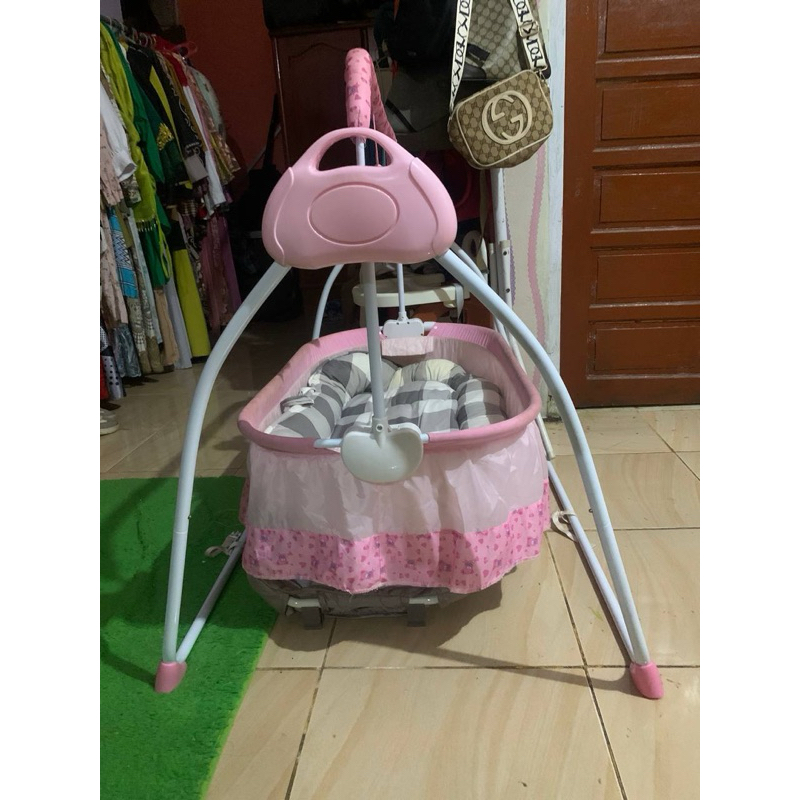 BABY BOX SWING/AYUNAN OTOMATIS BAYI PRELOVED