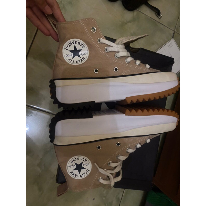 converse run star hike hi hemp/brown