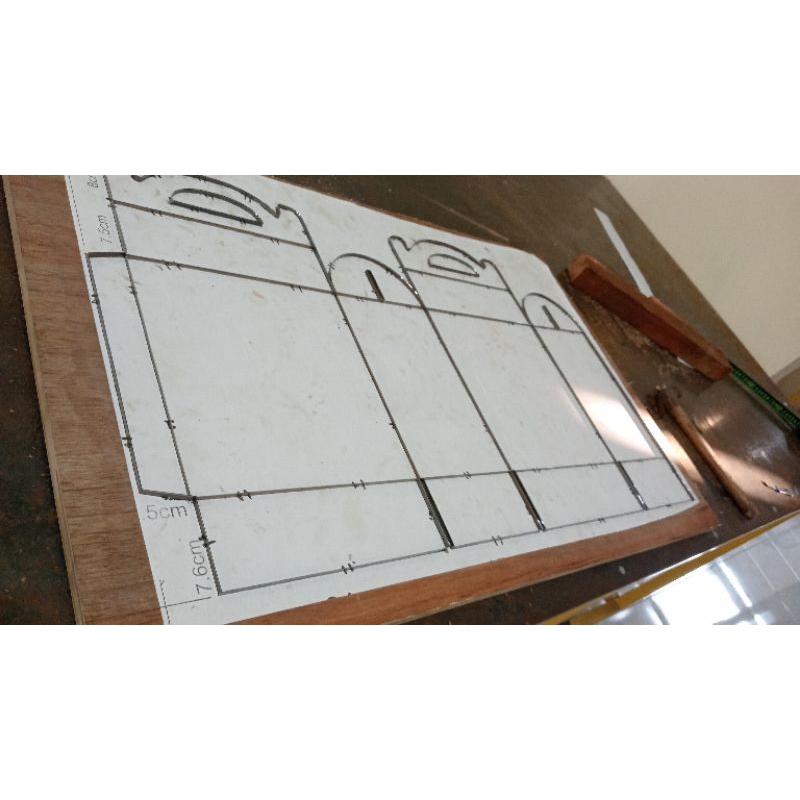 

pisaupond kardus jinjing uk 24x15x25,5 cm
