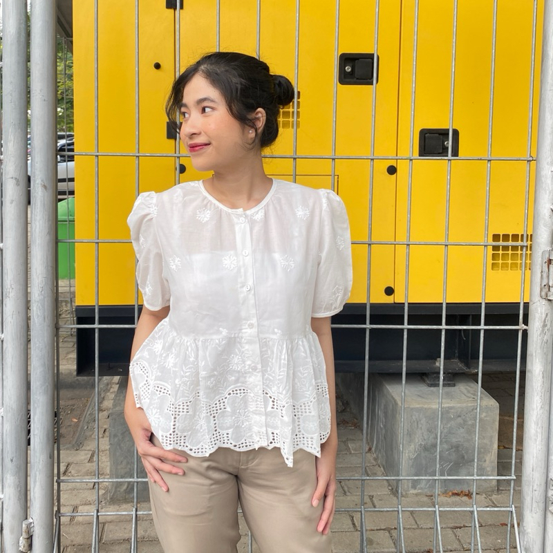 NOYA Blouse Bordir | Bordir blouse | Atasan wanita | Pakaian wanita