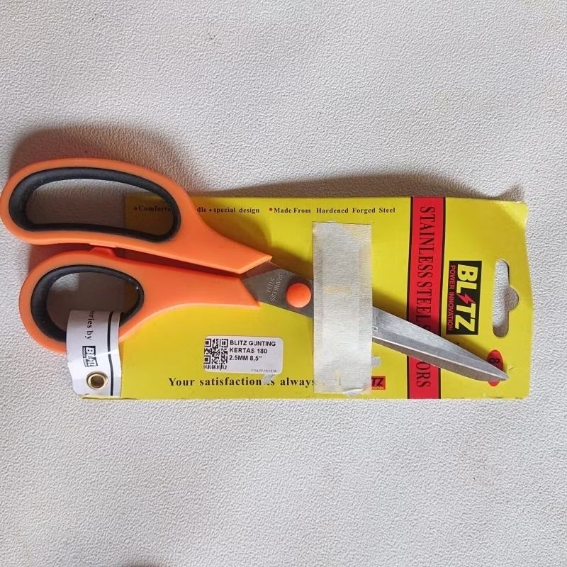 

BLITZ GUNTING KERTAS 180 2.5MM 8,5