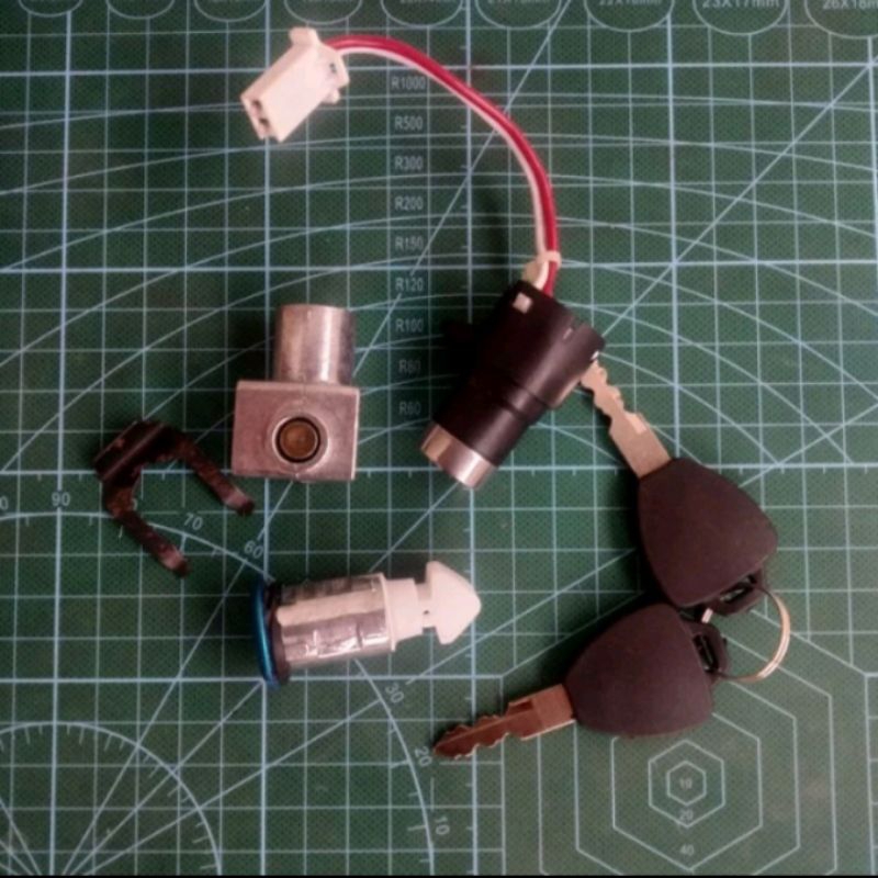 kunci k0ntak sepeda listrik Selis original