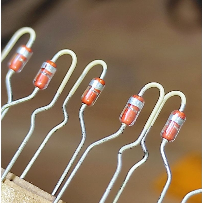 Dioda 1N4148 JAPAN NOS 4148 Gelang Silver diode silicon taping reel berdiri