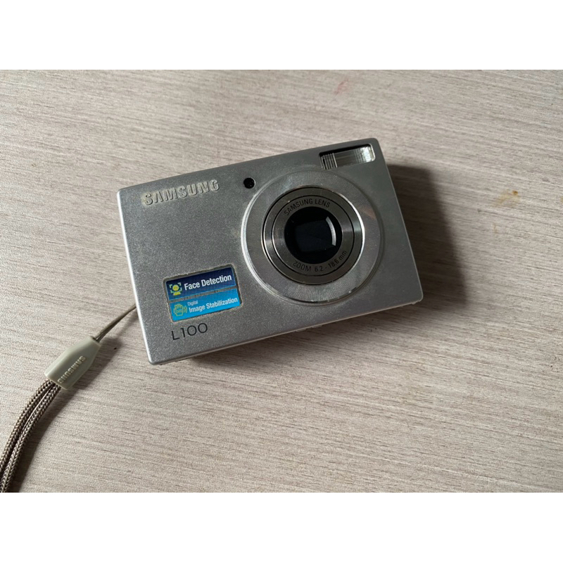 Kamera Samsung L100