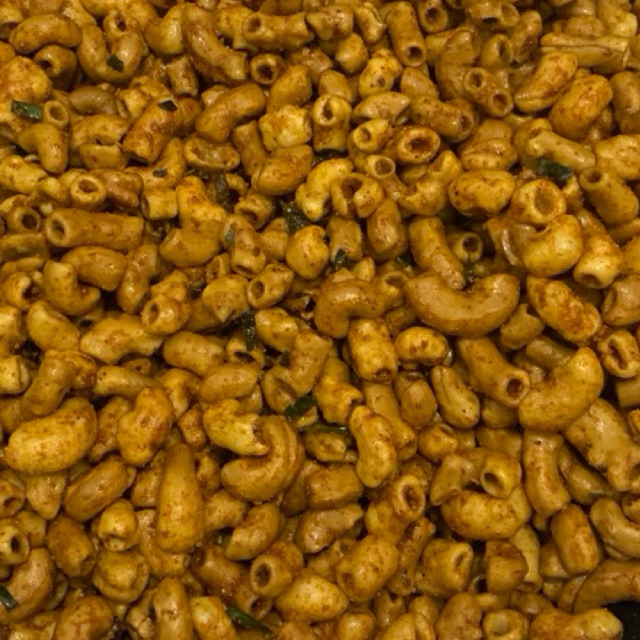 

Makaroni bantet 1 kg pedas daun jeruk
