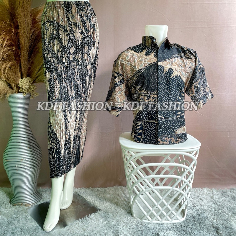 KEMEJA PENDEK COUPLE ROK PLISKET / BATIK COUPLE PASANGAN / KEMEJA BATIK COUPLE KONDANGAN / ROK PLISK