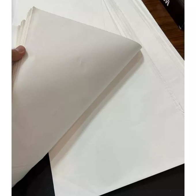 

KI3 KES SEPATU 1Rim Lembar Paper pembungkus