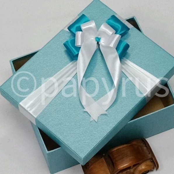 

HJ6 PAPYRUS 2x25 Tinggi 1cm Kotak Kado Gift Box Hadiah KOTA KADO