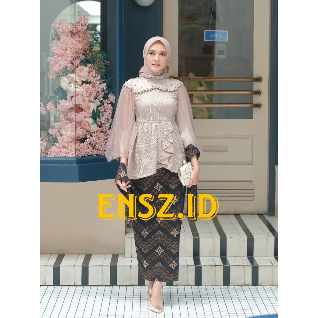KEBAYA ARUMI KEBAYA WISUDA KEBAYA KONDANGAN KEBAYA MODERN KEBAYA BROKAT
