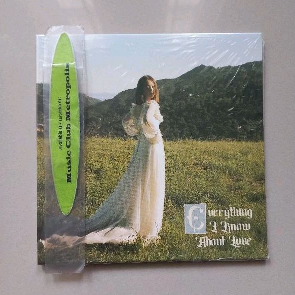 CD LAUFEY - EVERYTHING I KNOW ABOUT LOVE IMPORTED