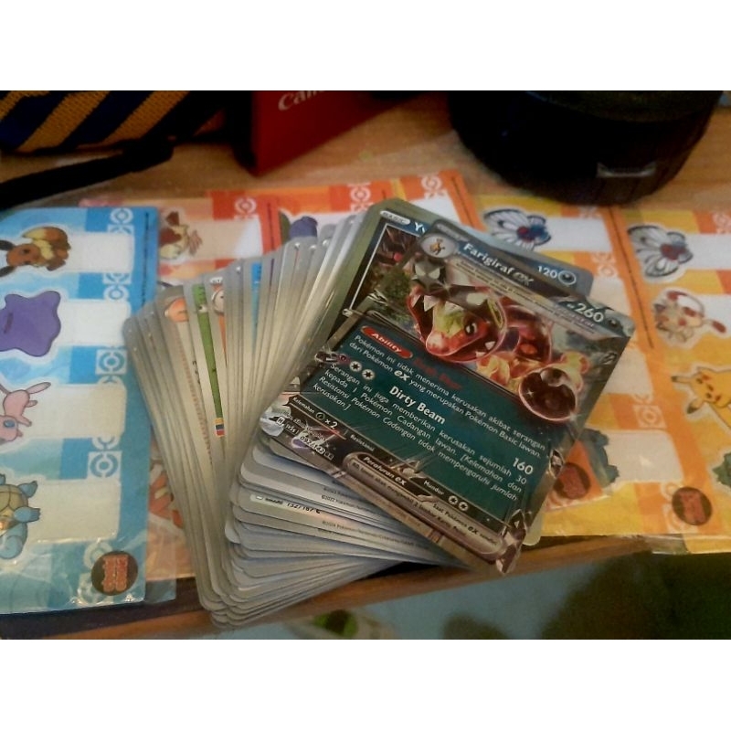set bundle pokemon (foil,reguler,Choki-Choki) plus stiker pokemon choki choki