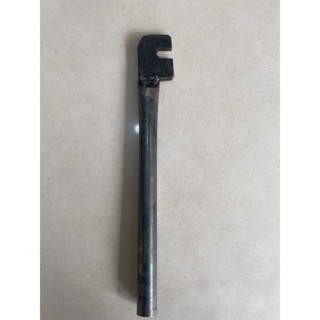 Pemelong Besi 12mm (besi 12)/panjang besi 36cm/alat pembengkok besi ( PEMELONG BESI 12MM )