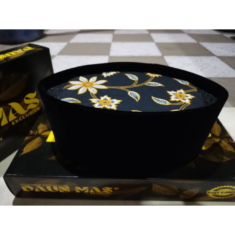 Peci Songkok Ac Bludru dan Batik Katun