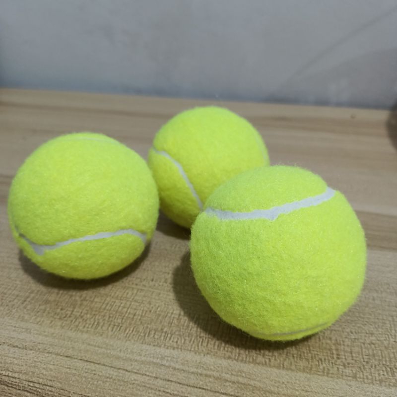 Bola kasti pantul / Bola tennis karet / Bola tenis hijau