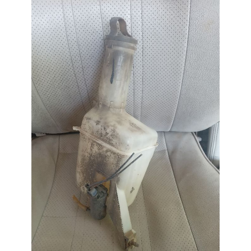 tampungan air wiper corona at151
