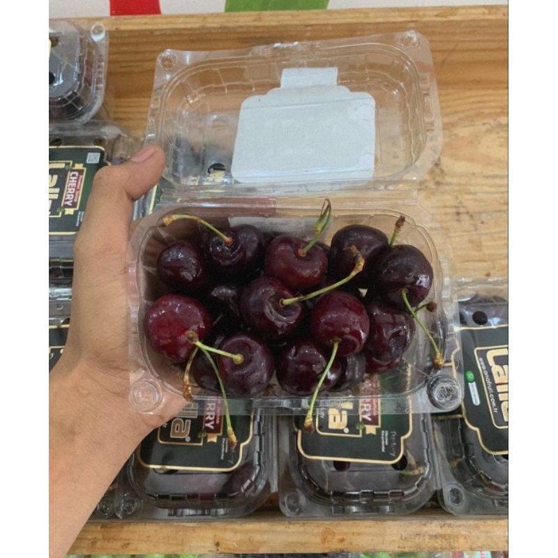 

Cherry Merah Import 1 Pack 250 Gram
