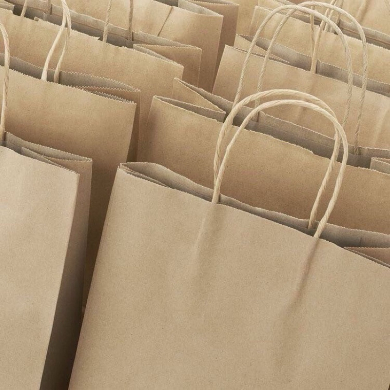 

PAPER BAG POLOS BUNGKUS KADO 20x10x22 | PERLENGKAPAN PESTA
